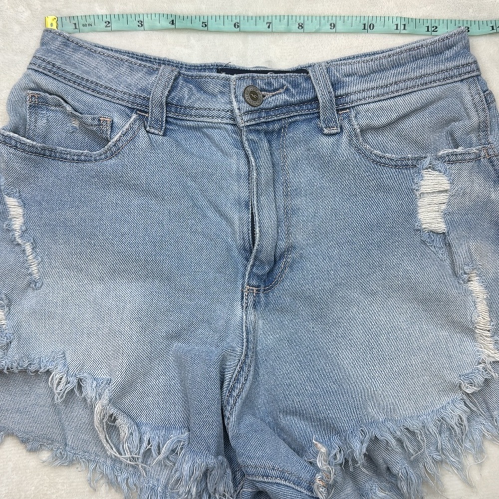 Hollister Curvy High-Rise Vintage Blue Distressed Jean Shorts- 4” Inseam-Size 27 - Picture 6 of 8